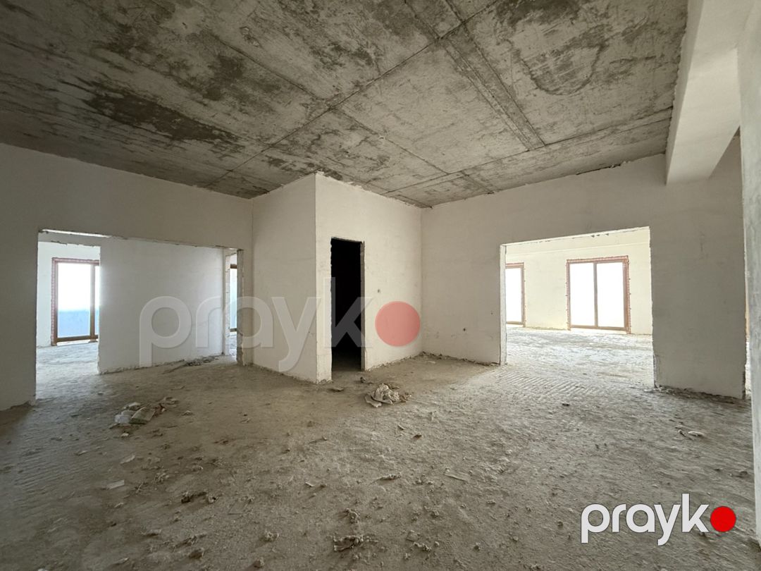 Satılır 5 otaqlı yeni tikili 303 m² — Mənzil, Bakı (8)