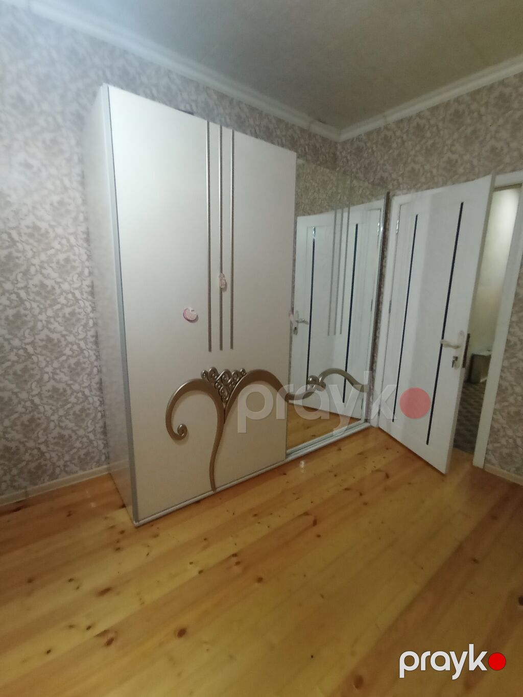 65 kv. m, 1 otaqlı — Ev, villa, Bakı (8)