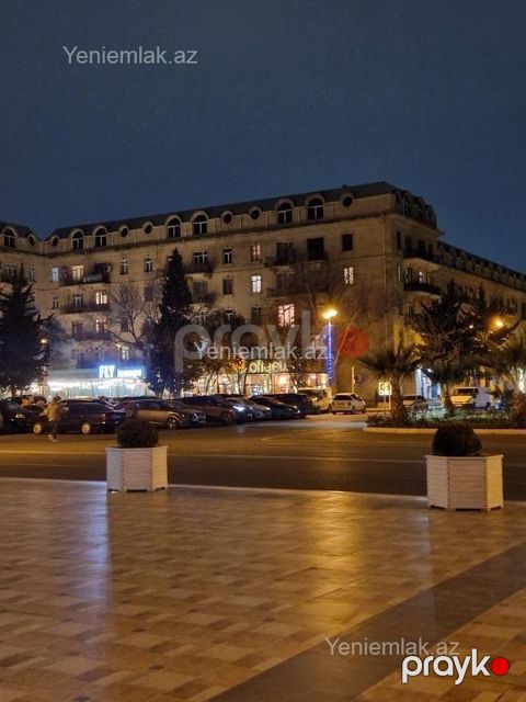 Satılır 3 otaqlı Bina evi menzil (Köhnə tikili), 80 m², 1-ci məhəllə — Sumqayıt