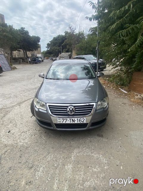 Volkswagen Passat, 2.0 L, 2005 il, 270 000 km — Bakı