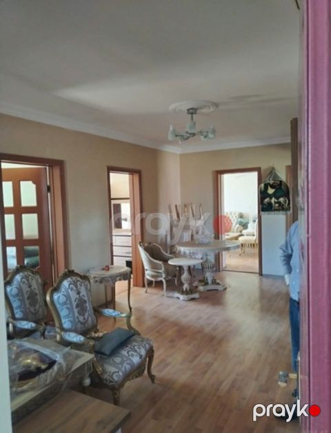 Satılır 6 otaqlı həyət evi/bağ evi 200 m² — Bakı