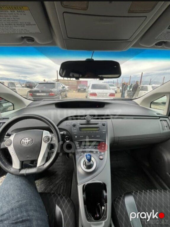 Toyota Prius, 1.8 L, 1.3 kWh, 2010 il, 270 000 km — Avtomobillər, Gəncə (3)