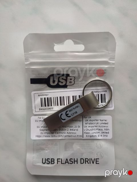 Fləş kart 100GB — Digah