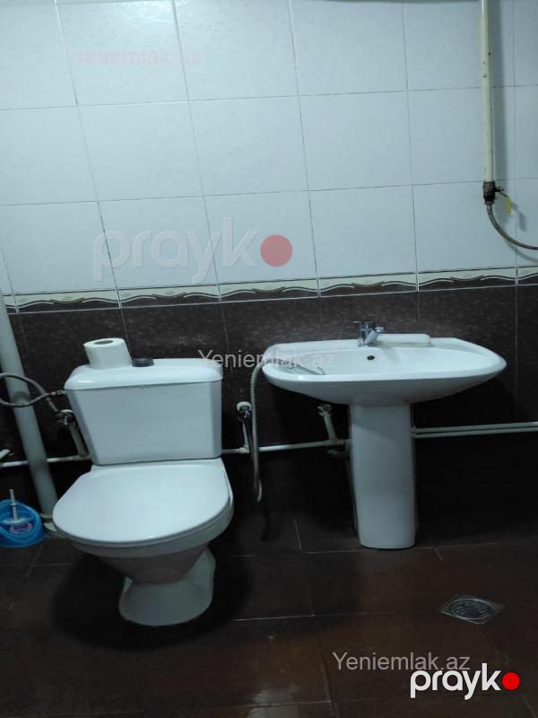 Satılır 1 otaqlı Bina evi menzil (Köhnə tikili), 32 m², 2-ci mikrorayon — Mənzil, Sumqayıt (4)