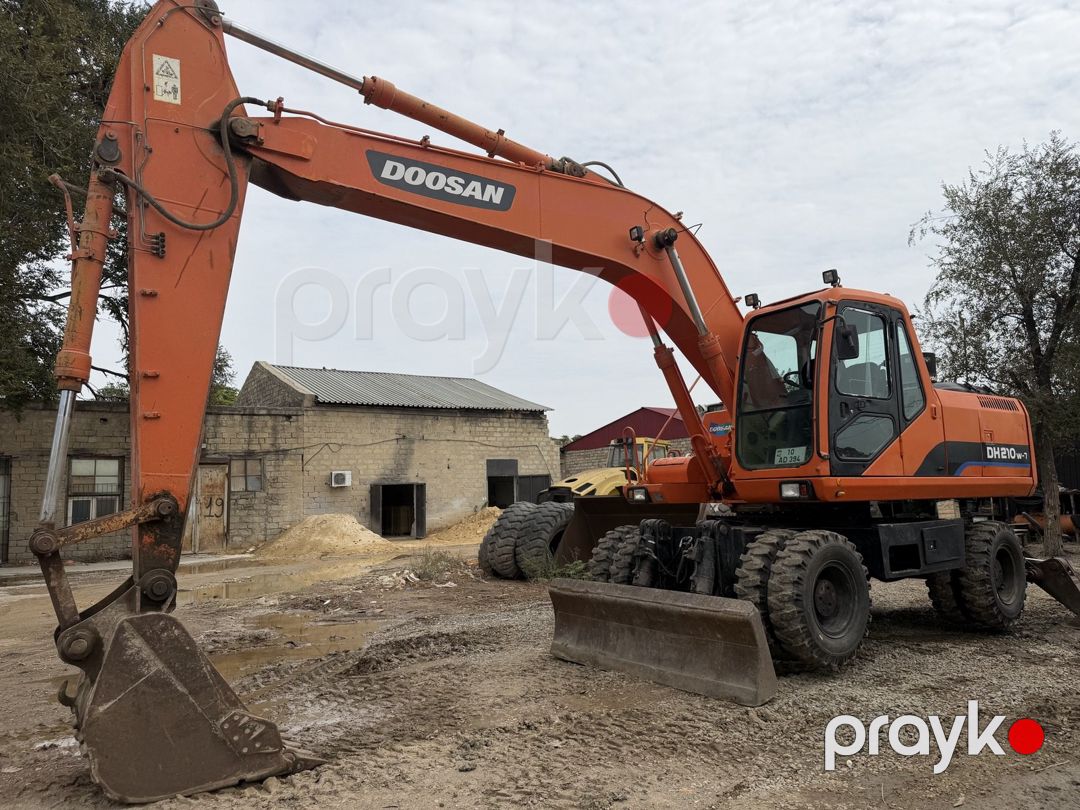 Doosan DH-210 2012 il — İnşaat texnikası, Bakı (3)