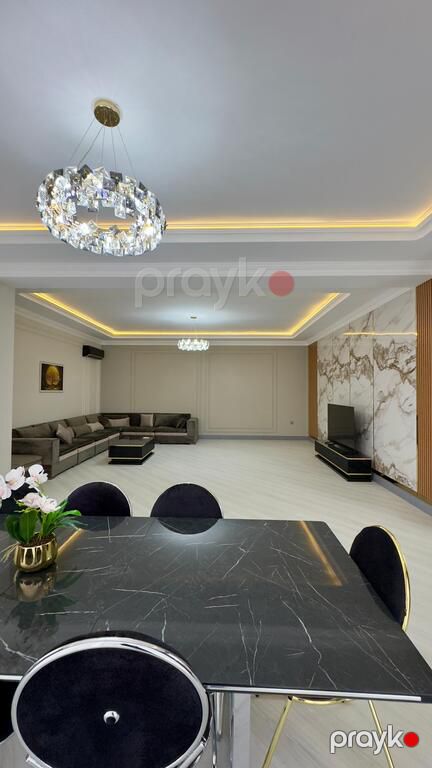 Satılır 5 otaqlı həyət evi/bağ evi 500 m² — Ev, villa, Bakı (10)