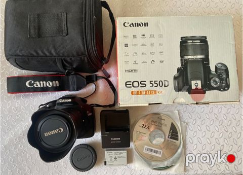 Фотоаппарат Canon EOS 550D — Bakı