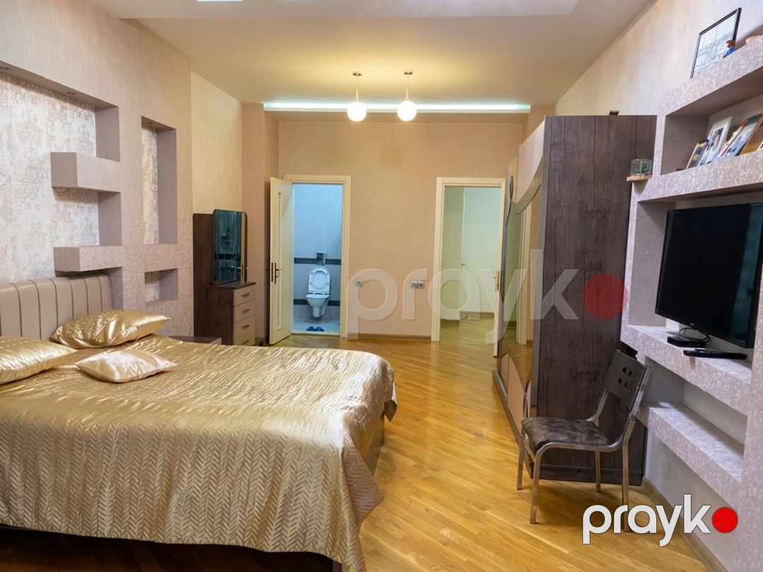 Satılır 4 otaqlı yeni tikili 240 m² — Mənzil, Bakı (4)