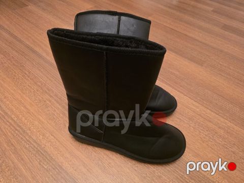 Qara rəngli istilik saxlayan qış çəkmələri - Model: dizdən aşağı, düz — Bakı