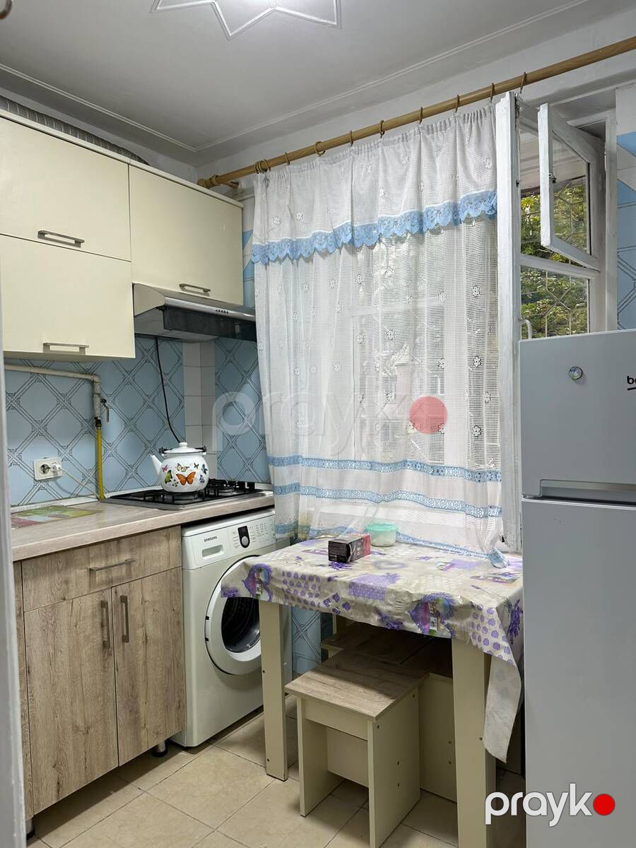 İcarəyə verilir 2 otaqlı köhnə tikili 45 m² — Mənzil, Bakı (6)