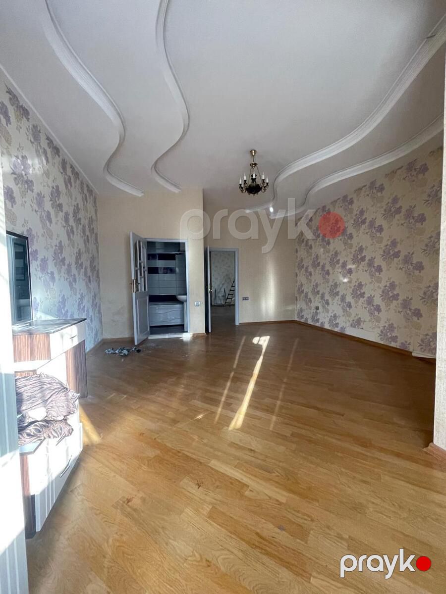 Satılır 5 otaqlı yeni tikili 325 m² — Mənzil, Bakı (11)