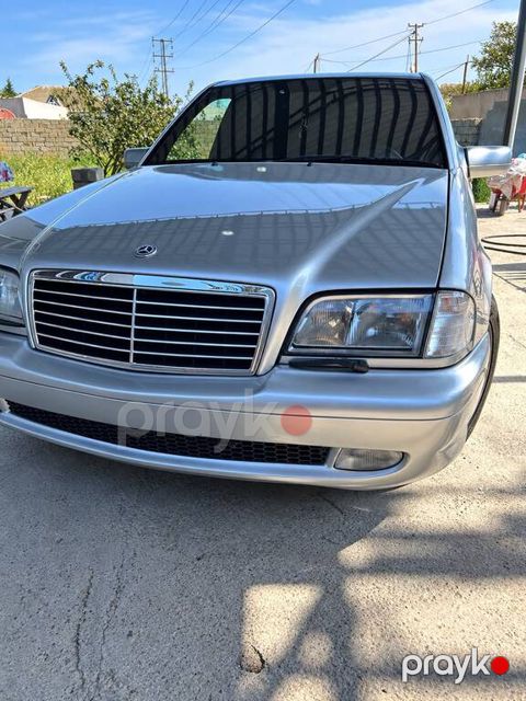 Mercedes C 240, 2.4 L, 2000 il, 400 000 km — Bakı