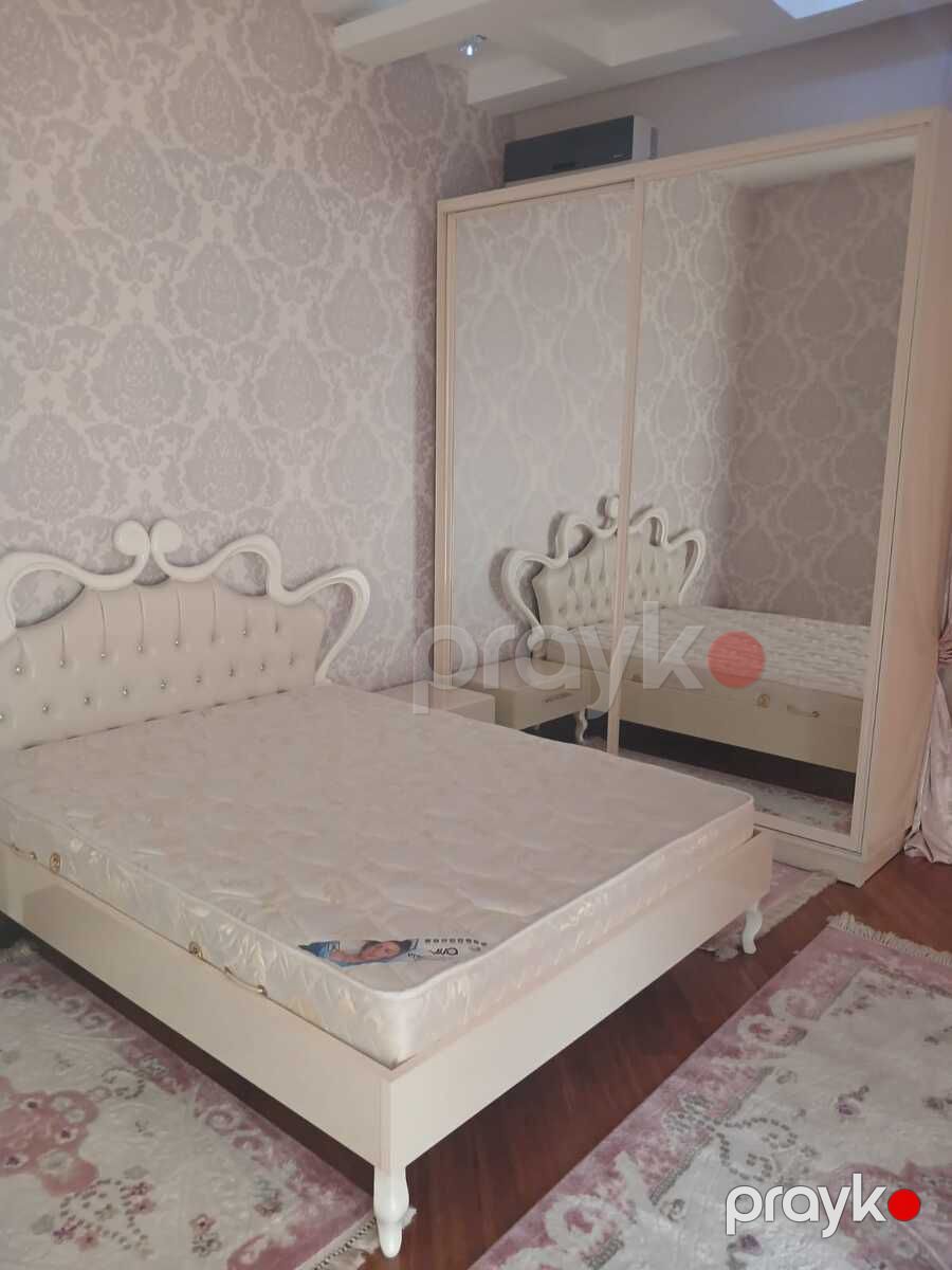 Satılır 4 otaqlı həyət evi/bağ evi 240 m² — Ev, villa, Bakı (12)