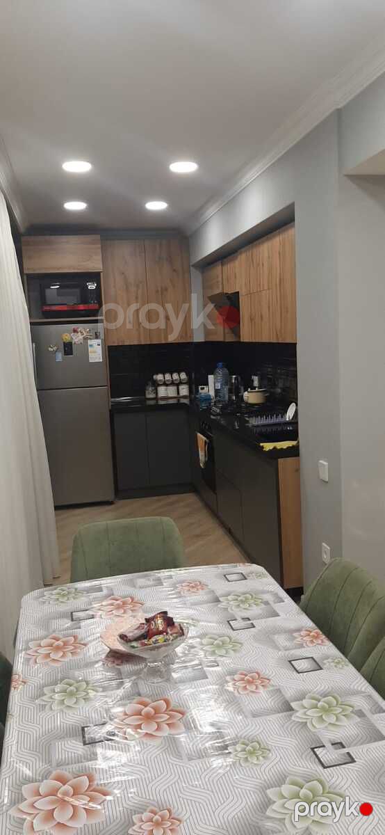 İcarəyə verilir 2 otaqlı köhnə tikili 75 m² — Mənzil, Bakı (9)