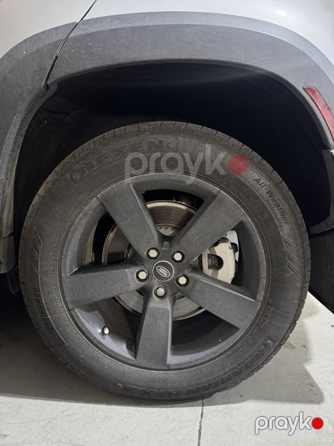 "Land Rover Defender" təkəri 255/60 R20 — Bakı