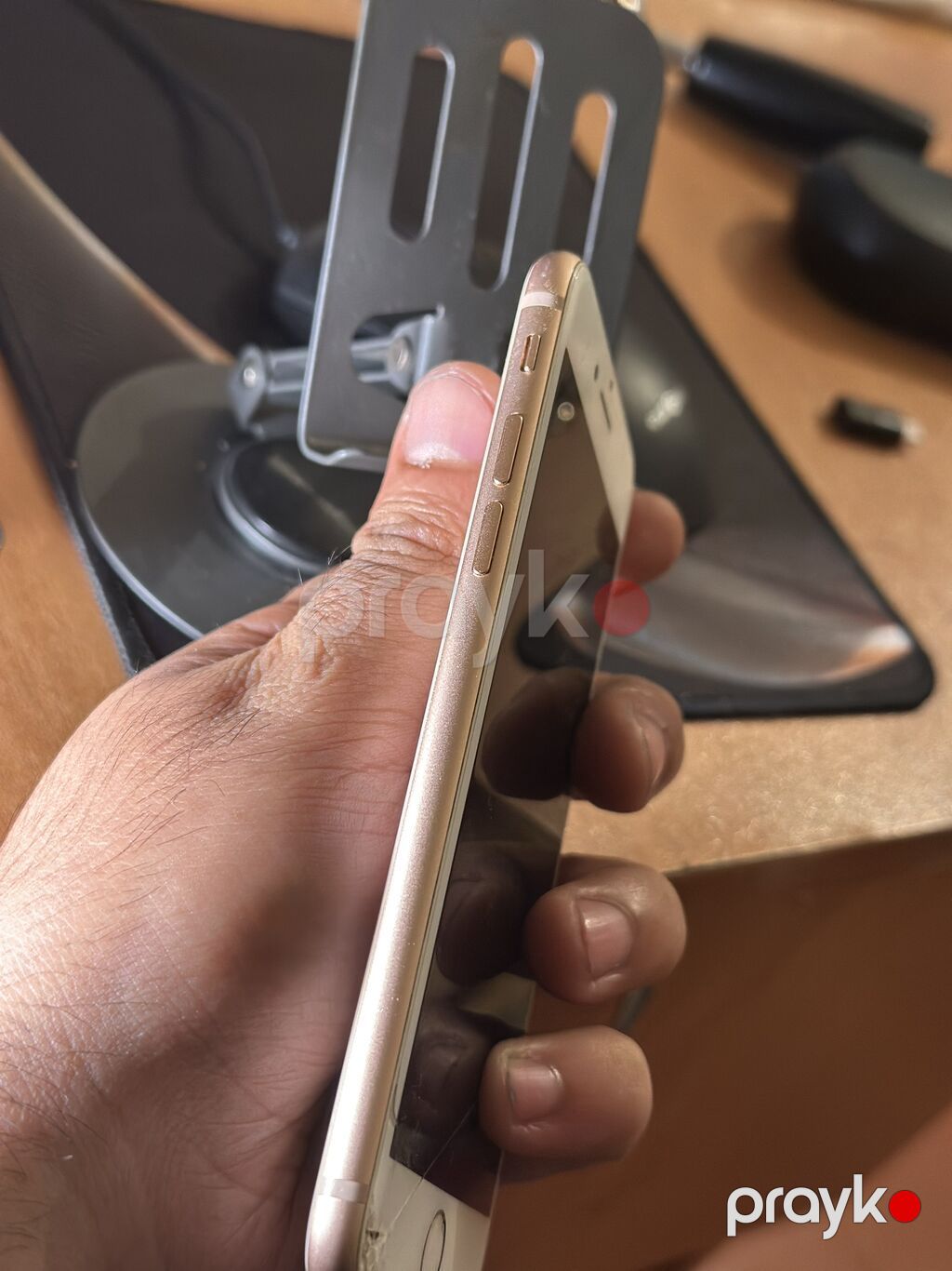 IPhone 8, 64 GB, Rose Gold, Qırıq, Barmaq izi, Simsiz şarj — Apple iPhone, Bakı (2)