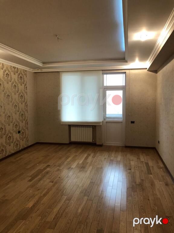 Satılır 5 otaqlı yeni tikili 320 m² — Mənzil, Bakı (9)