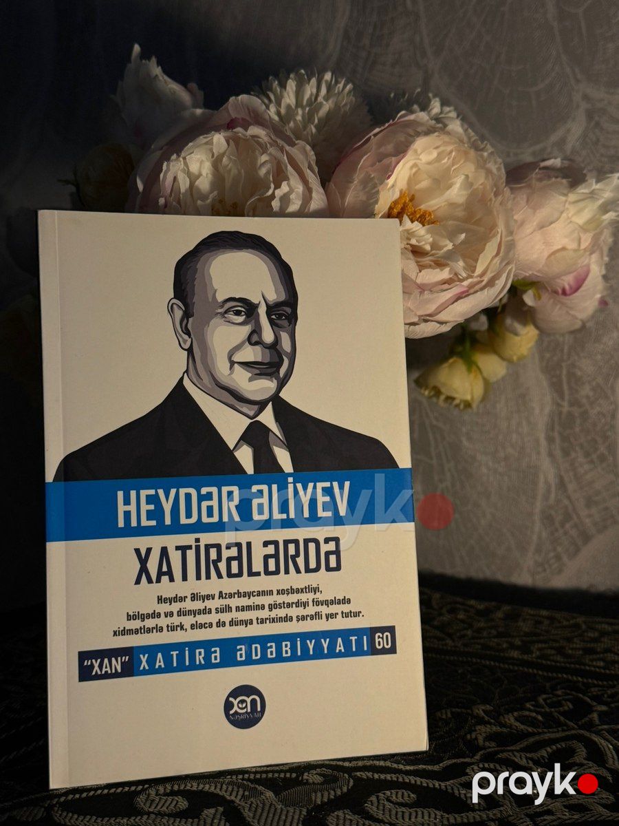 Kitablar — Kitablar və jurnallar, Bakı (8)
