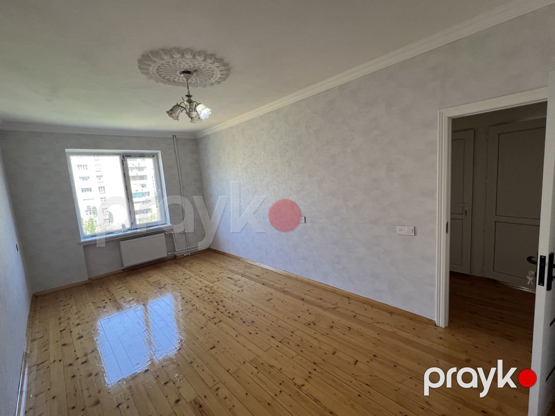Satılır 3 otaqlı köhnə tikili 65 m² — Mənzil, Bakı (2)