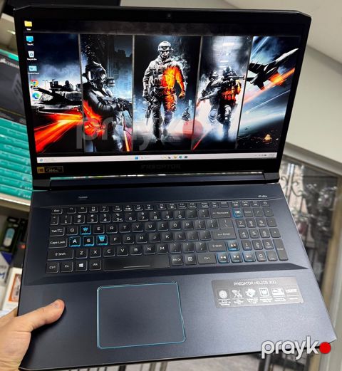 Acer Predator Helios 300 — Bakı