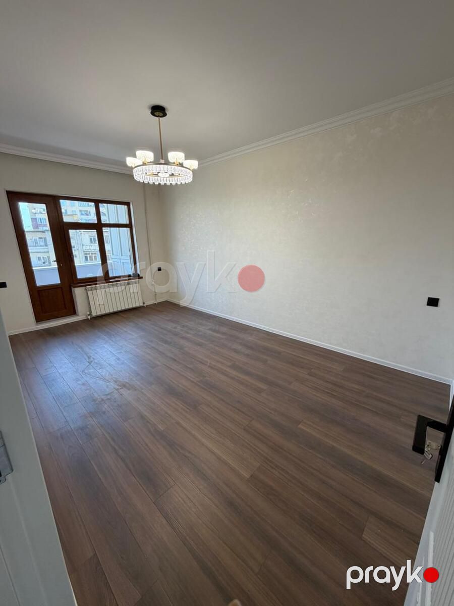 Satılır 3 otaqlı köhnə tikili 90 m² — Mənzil, Bakı (9)