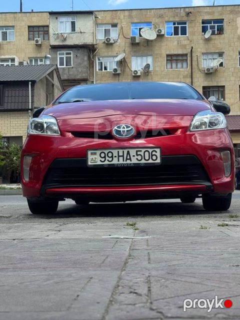 Toyota Prius, 1.8 L, 1.3 kWh, 2014 il, 402 336 km — Bakı