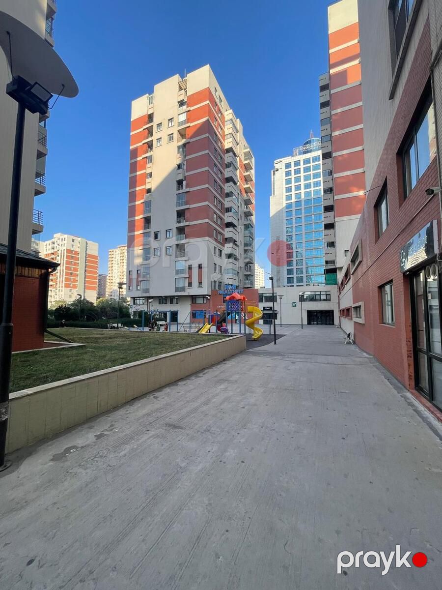 Satılır 5 otaqlı yeni tikili 325 m² — Mənzil, Bakı (2)