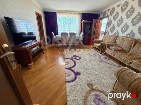 Satılır 4 otaqlı Bina evi menzil (Köhnə tikili), 80 m², 13-cü mikrorayon