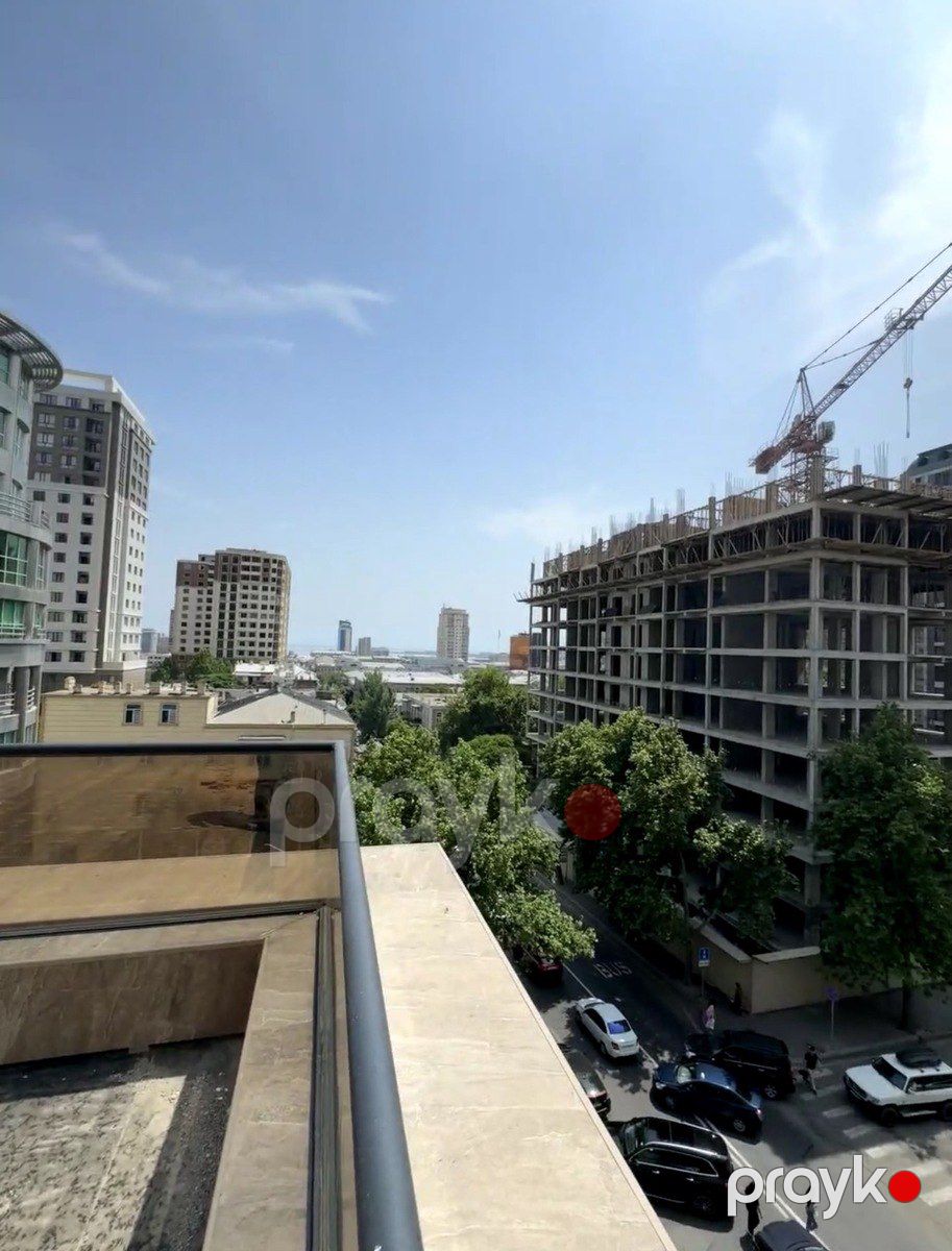 Satılır 4 otaqlı yeni tikili 195 m² — Mənzil, Bakı (2)
