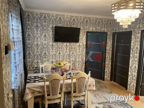 Bine savxozda 84 sayli baxca terefde 218 nomreli mektebe yaxin yerde 3 — Digah