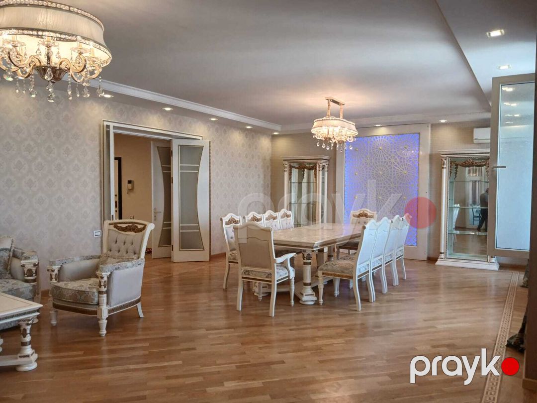 Satılır 5 otaqlı yeni tikili 280 m² — Mənzil, Bakı (2)