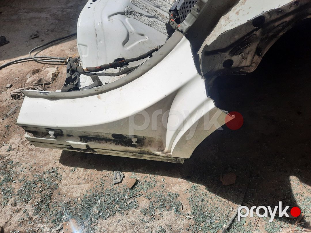 Mercedes C300 arxa qanadı — Ehtiyat hissələri və aksesuarlar, Sumqayıt (8)