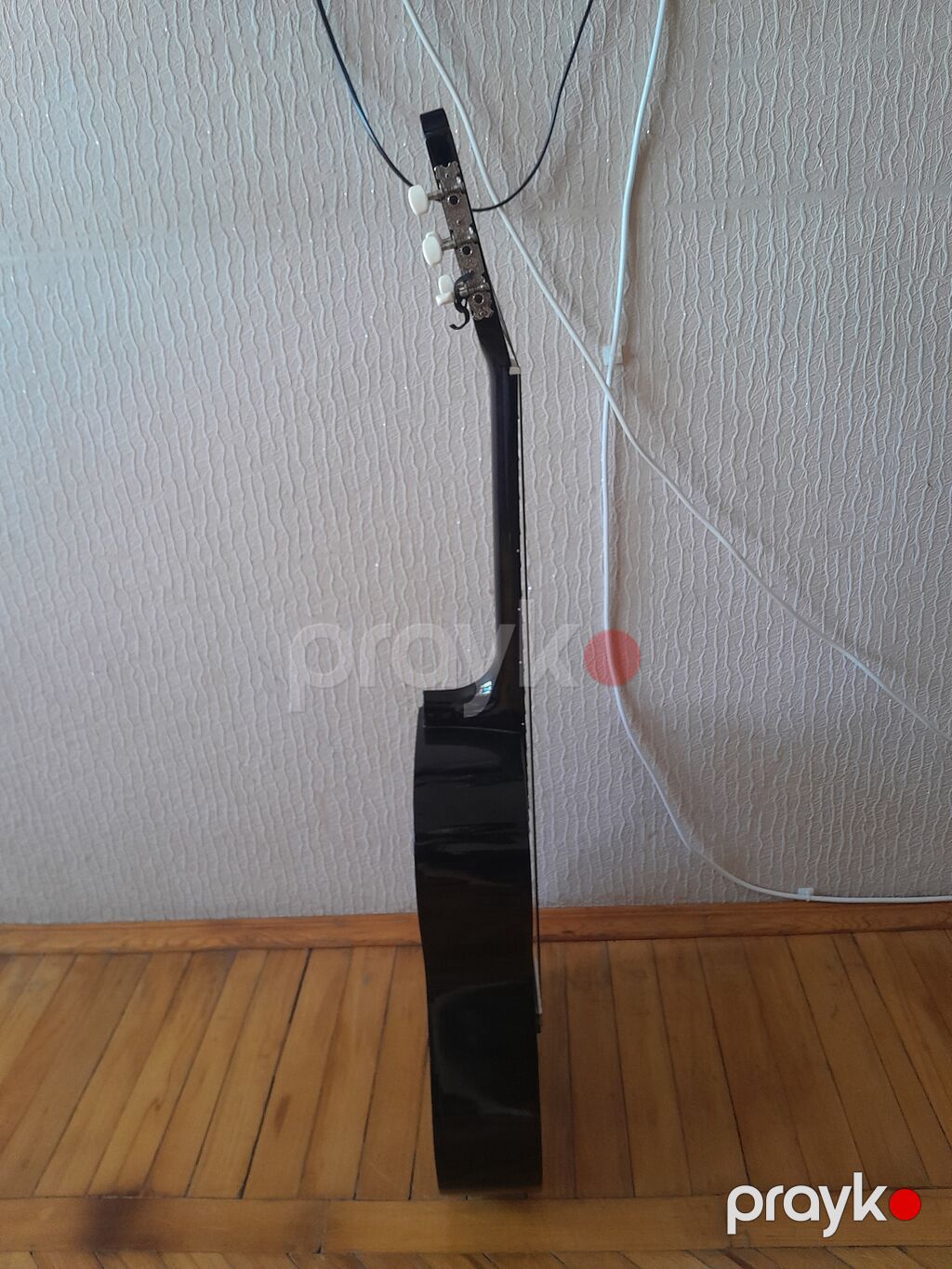 Klassik gitara – kəsik korpuslu (cutaway), 6 simli, qara parlaq rəng — Gitarlar və digər simli alətlər, Bakı (3)