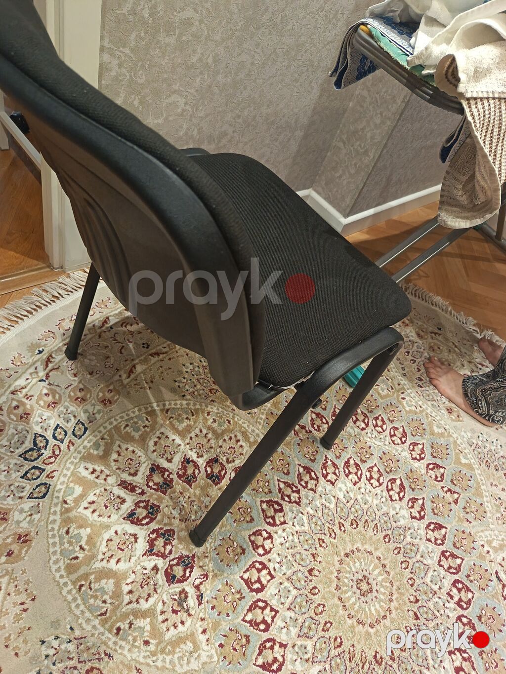 Sadə ofis/konfrans stulu - Rəng: qara - Material: parça oturacaq və — Ofis mebeli, Bakı (2)
