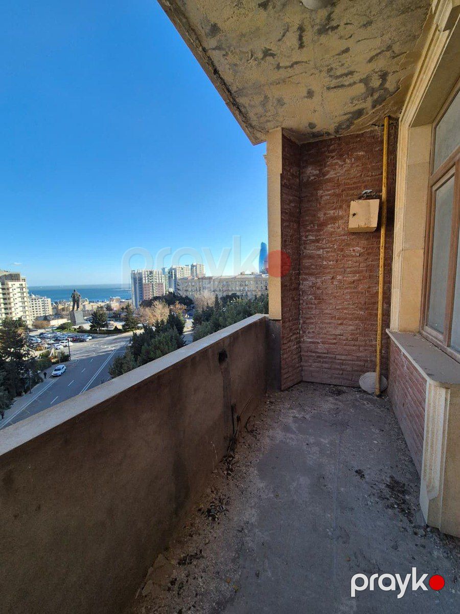 Satılır 4 otaqlı yeni tikili 200 m² — Mənzil, Bakı (6)