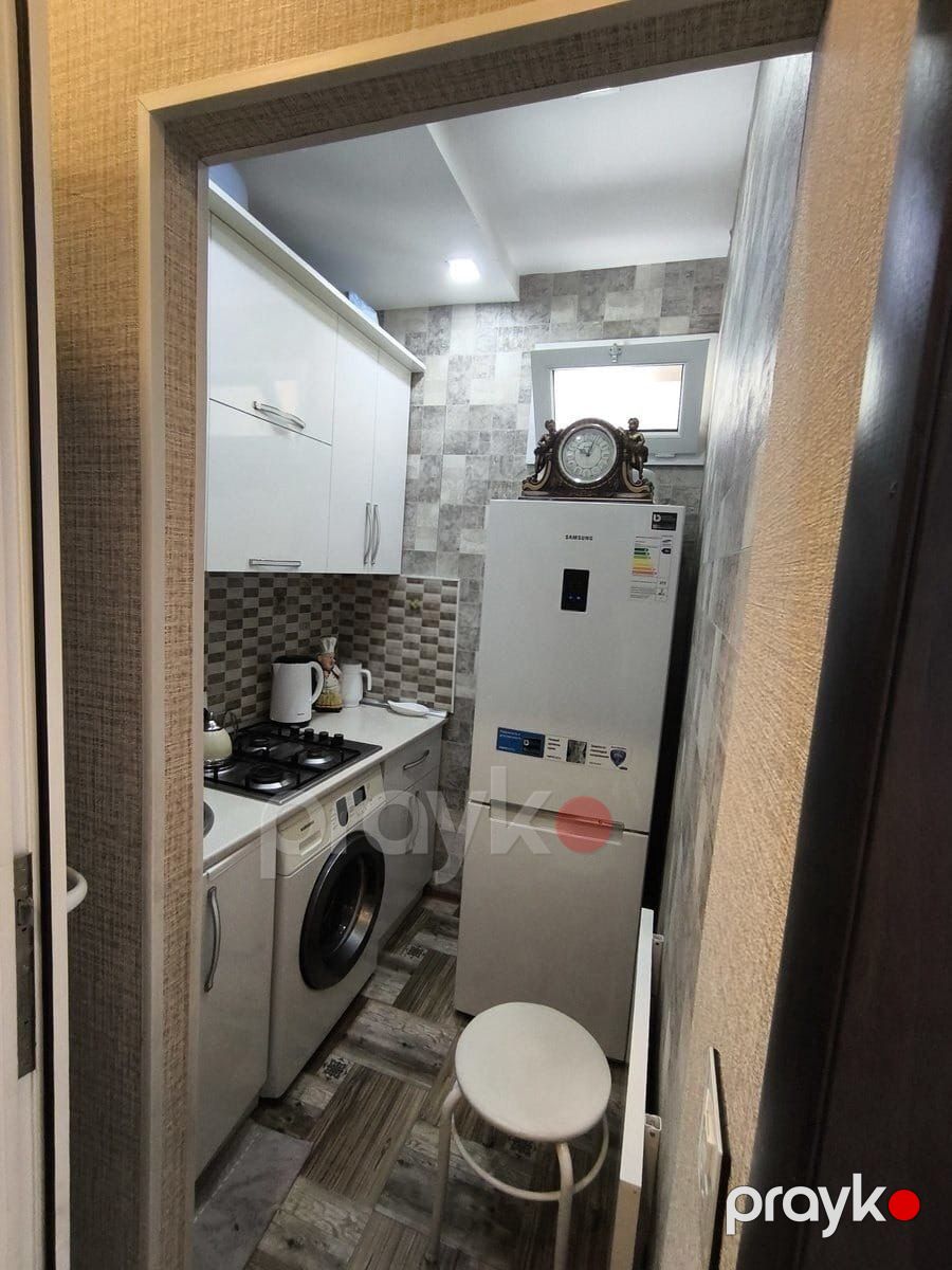 Satılır 2 otaqlı köhnə tikili 33 m² — Mənzil, Bakı (5)