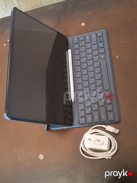 Honor planşet + klaviatura örtüyü + stylus + şarj cihazı dəsti — Bakı