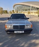 Mercedes 190, 2.0 L, 1989 il, 414 414 km — Автомобили