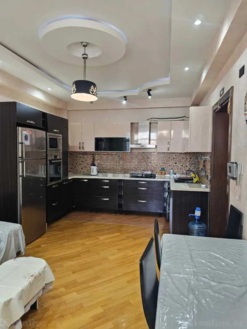 Kirayə verilir 2 otaqlı Mənzil Yeni tikili 100 m² Bakı, Yasamal r., 8 Noyabr m — Mənzil, Bakı (3)