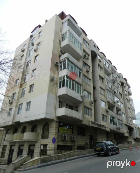 İcarəyə verilir 3 otaqlı yeni tikili 180 m² — Bakı