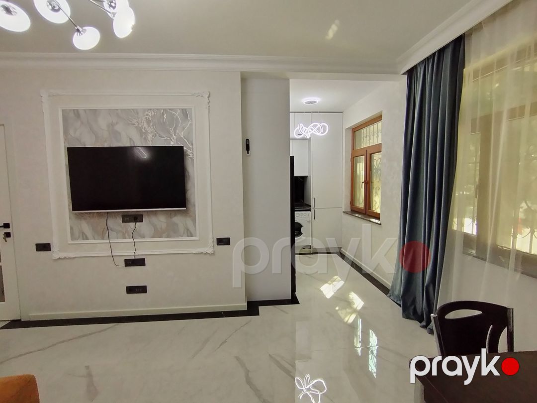Satılır 2 otaqlı köhnə tikili 50 m² — Mənzil, Bakı (6)