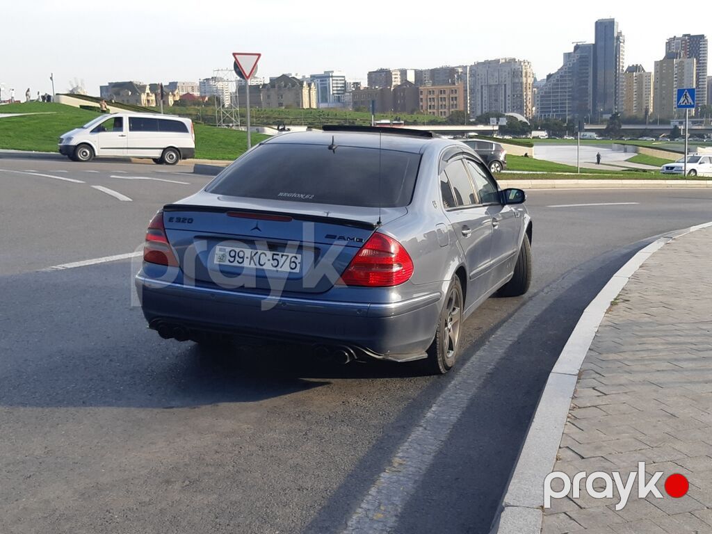 Mercedes-Benz E 320: 3.2 l Sedan — Avtomobillər, Bakı (3)
