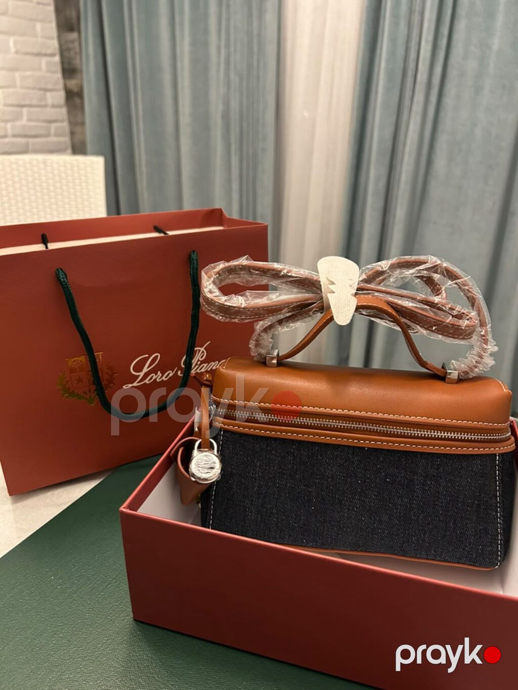 Çiyin çantası, Yeni — Çantalar, çamadanlar, cüzdanlar, Bakı (4)