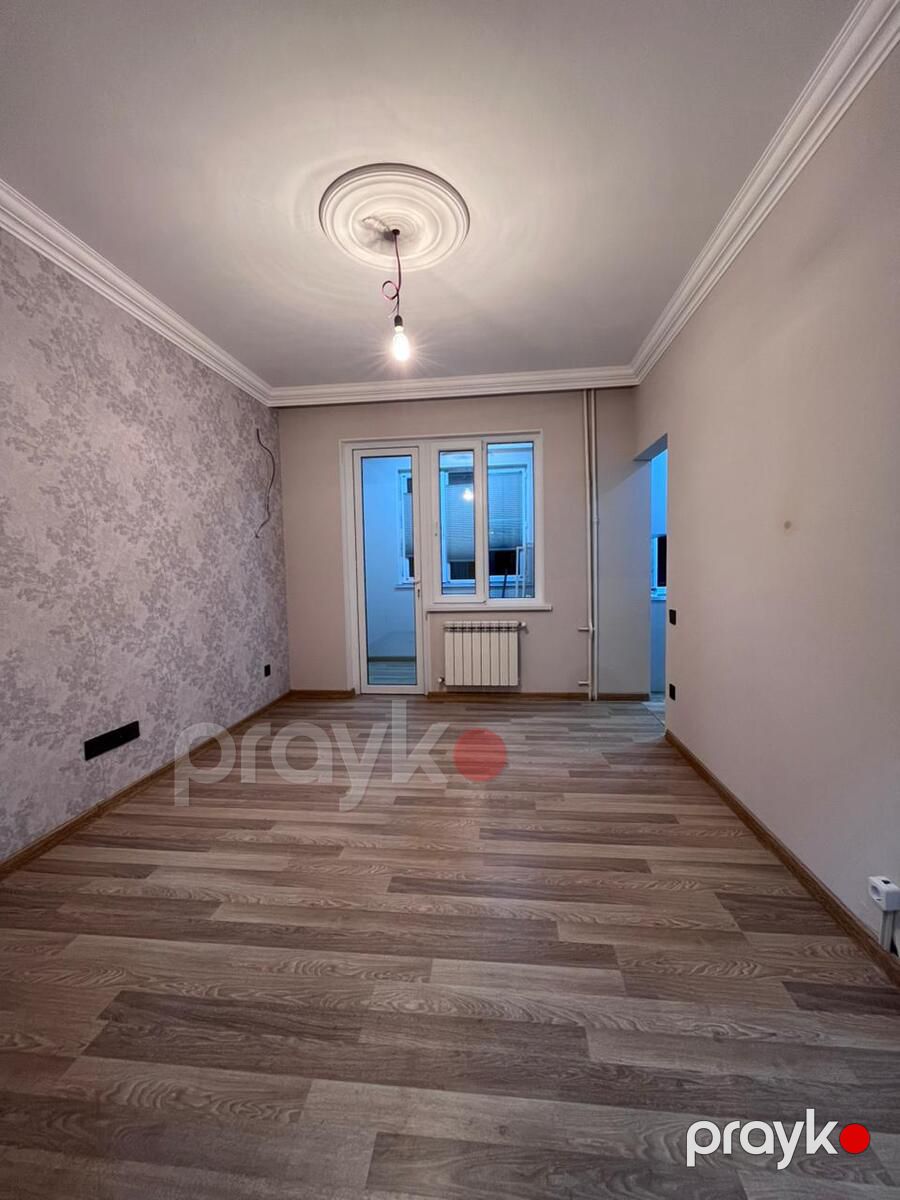 Satılır 2 otaqlı köhnə tikili 50 m² — Mənzil, Bakı (5)