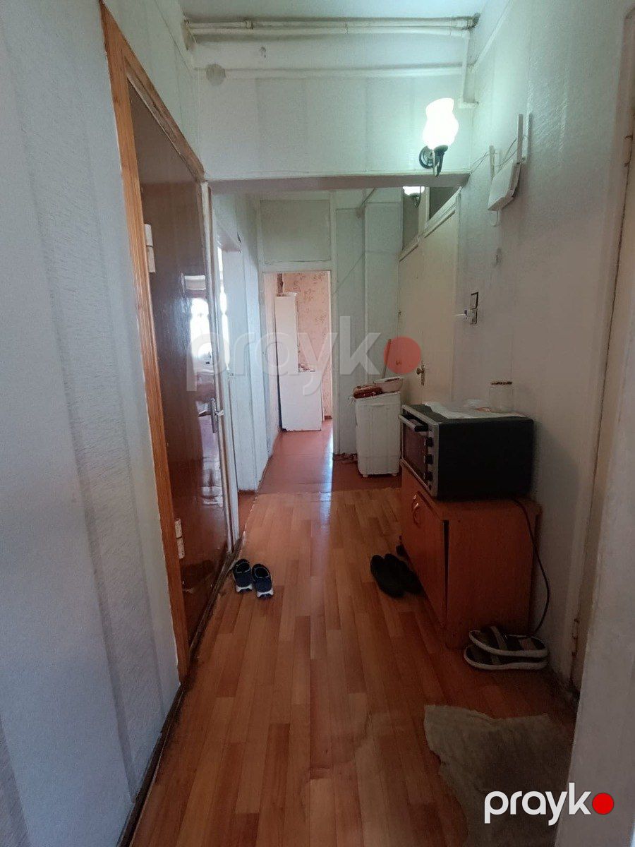Satılır 2 otaqlı köhnə tikili 65 m² — Mənzil, Bakı (7)