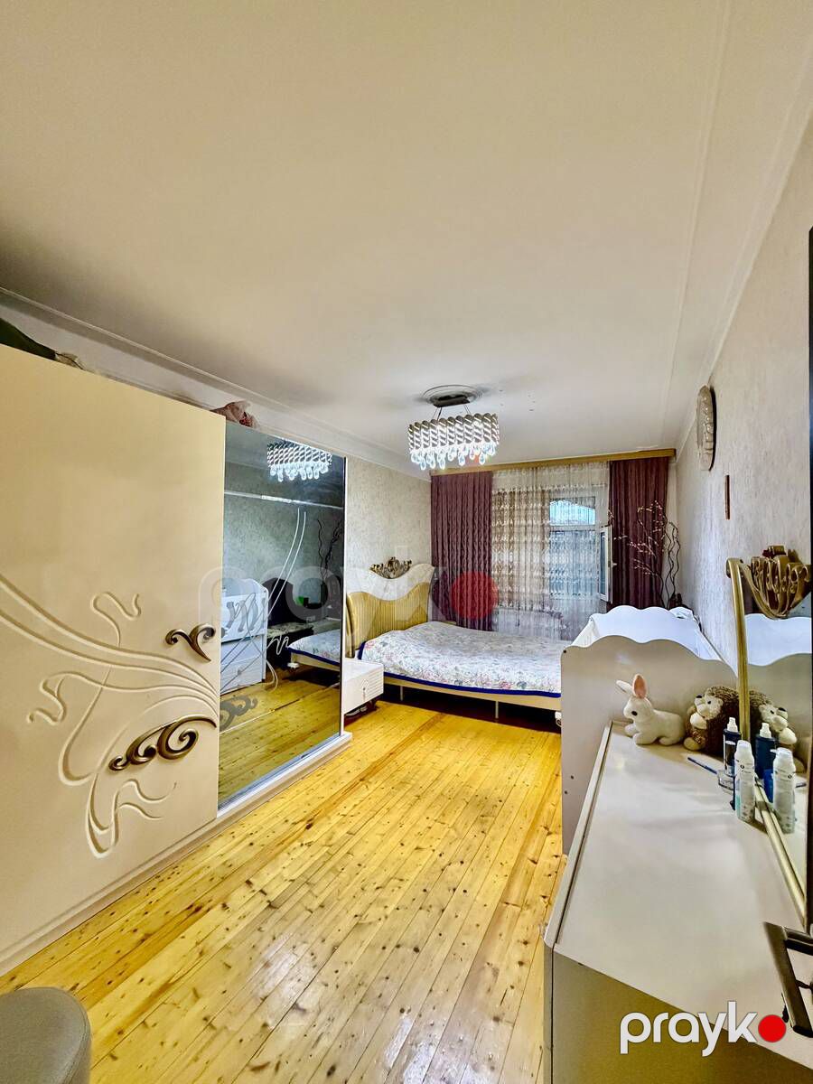 Satılır 4 otaqlı köhnə tikili 100 m² — Mənzil, Bakı (3)