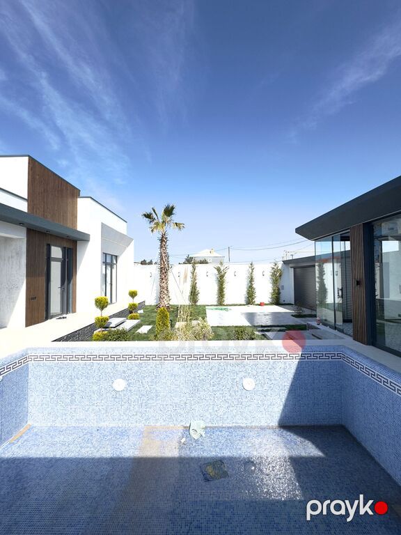 Satılır 5 otaqlı həyət evi/bağ evi 200 m² — Ev, villa, Bakı (5)