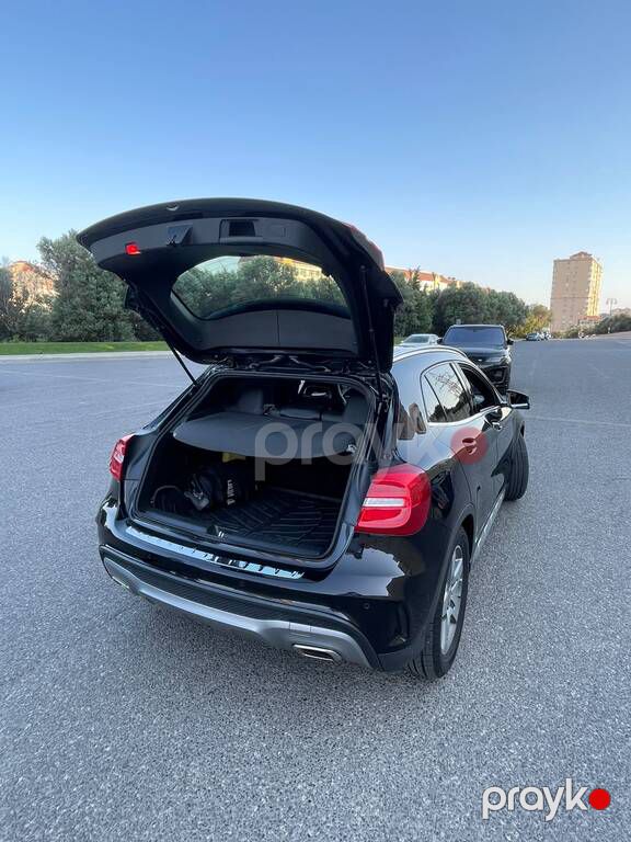 Mercedes GLA 200, 1.6 L, 2015 il, 116 491 km — Avtomobillər, Bakı (7)