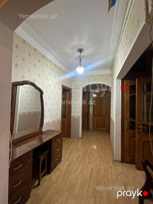 Satılır 5 otaqlı Bina evi menzil (Köhnə tikili), 120 m², Xətai rayonu — Mənzil, Bakı (10)