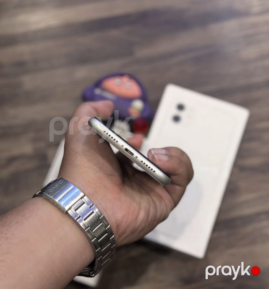 IPhone 11, 128 GB, Ağ, Zəmanət, Simsiz şarj, Face ID — Apple iPhone, Bakı (4)